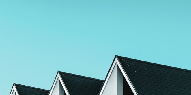 photo-1511452885600-a3d2c9148a31 house