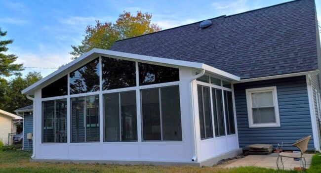white screen room with UV resistant transom